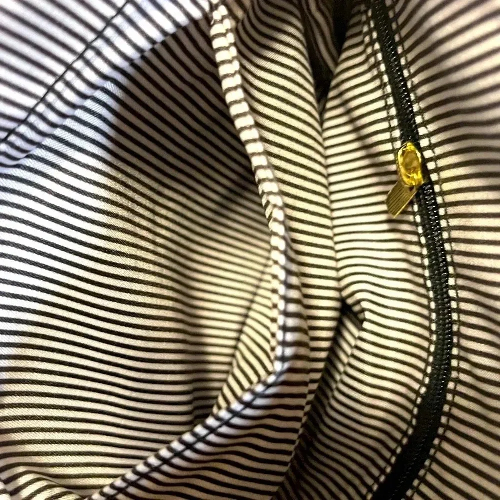 Deluxity Los Angeles Yellow Vegan Peta approved Women Crossbody Messenger - Picture 17 of 17